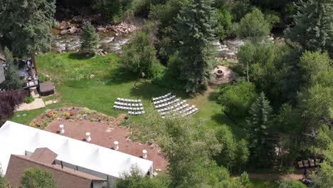 Wedding-altar-and-sitting-with-no-people