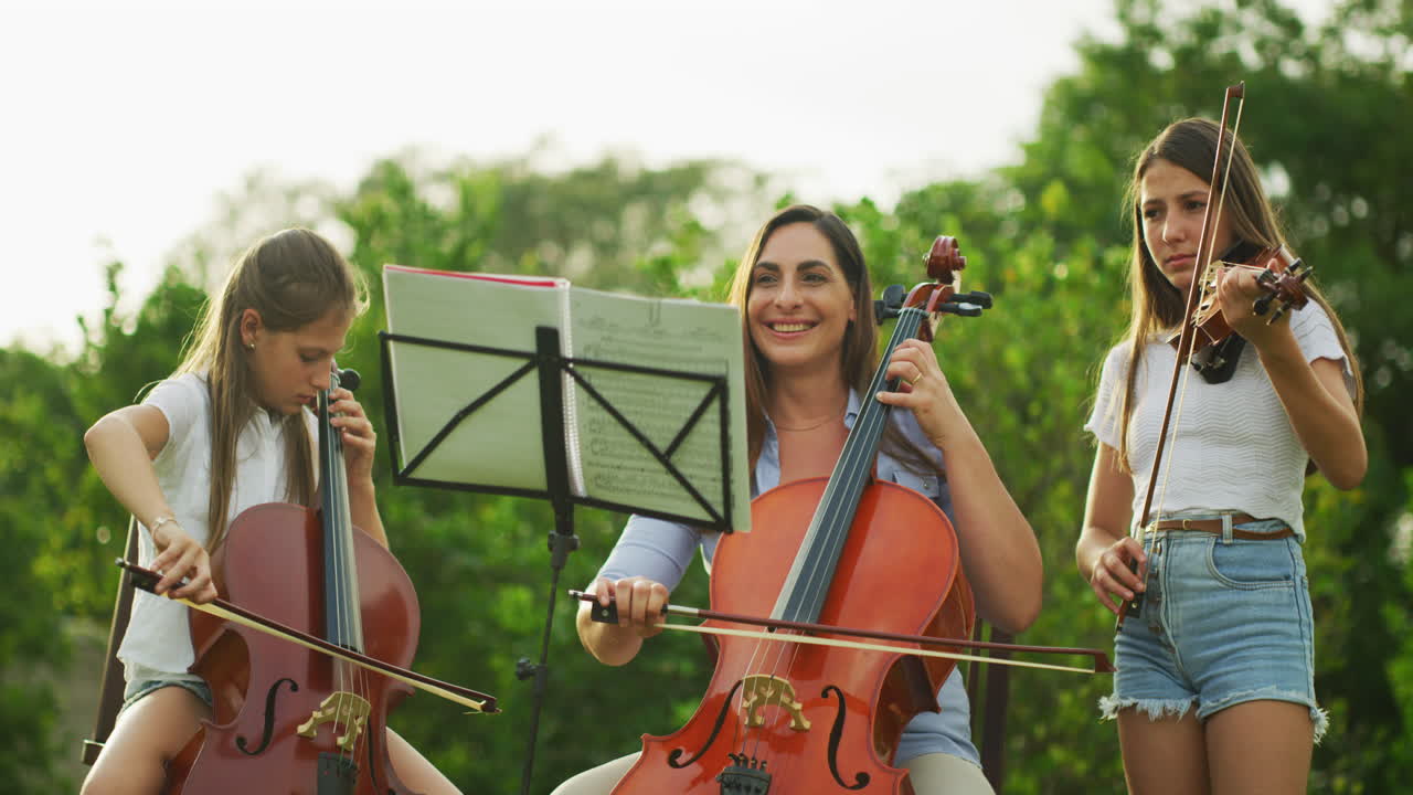 They're a talented family