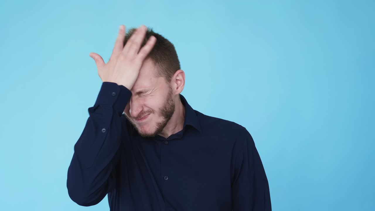 cara palma frustrado hombre estrés error gif bucle