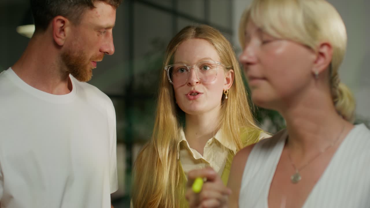 진행 중인 팀 회의