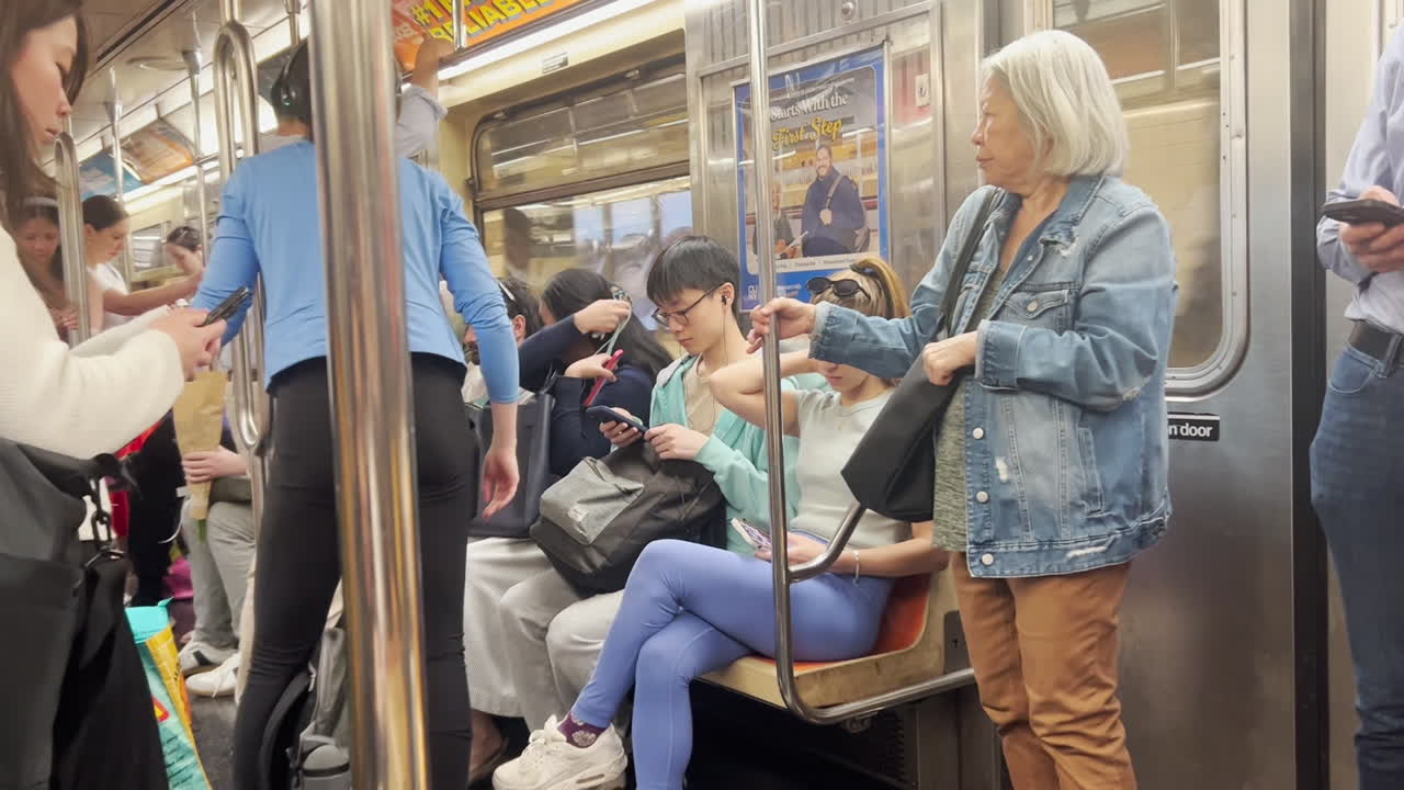 Crowded New York subway passengers commuting