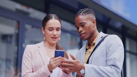 phone, social media and friends in the city