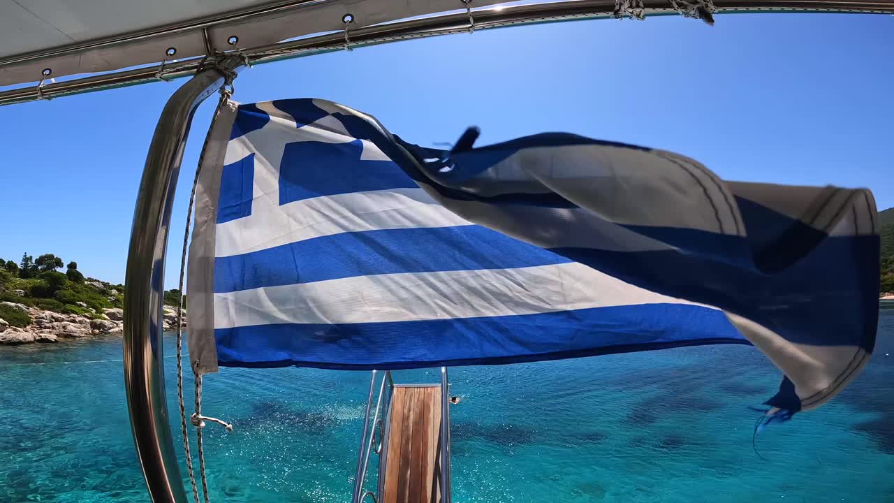 Panorami della Grecia da una barca