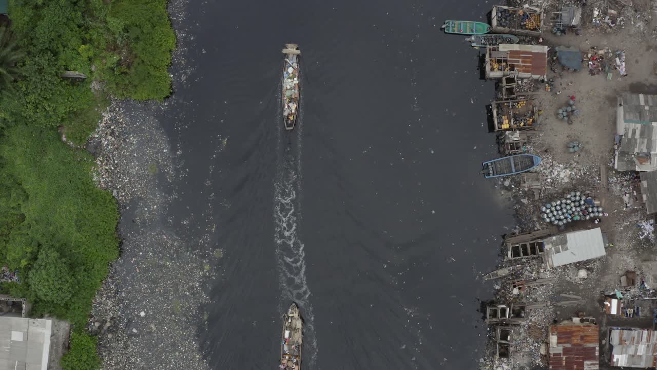 쓰레기 보트 나이지리아 드론 03