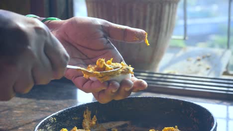 Relleno-De-Huevos-Relleno-De-Huevo-Cocido-Huevo-Relleno-También-Conocido-Como-Huevos-Rellenos,-Huevos-Rusos-O-Huevos-Aliñados