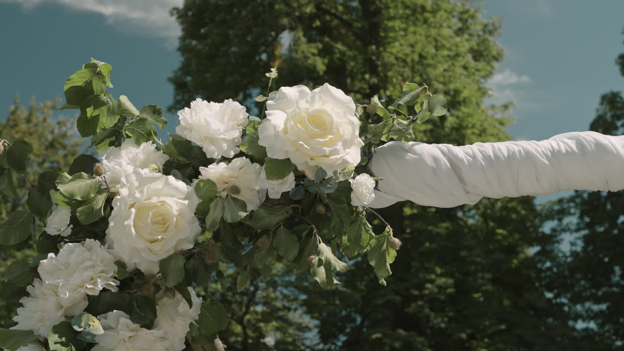 Bryllupsblomst, udsmykning til ceremonien