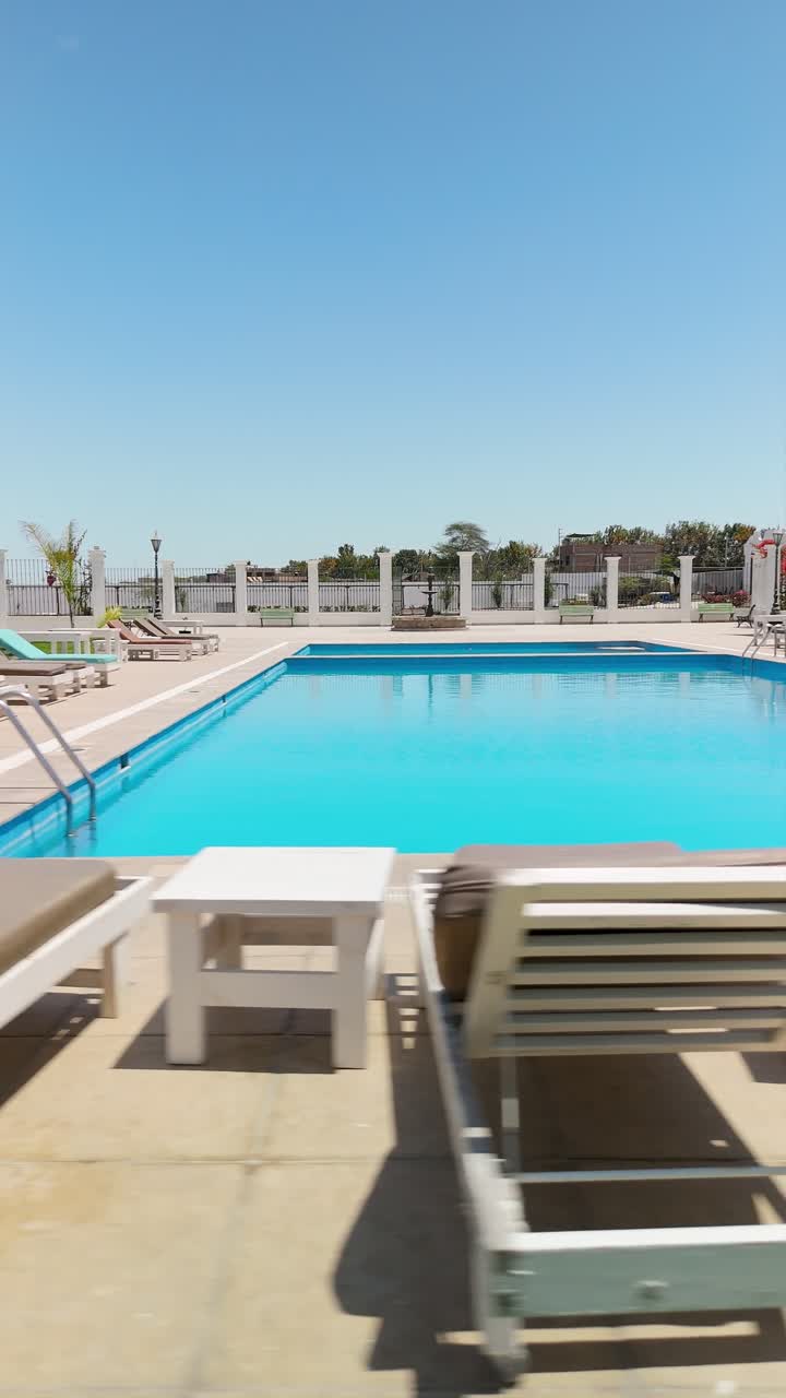 Swimming Pool and Sun Deck Chairs, Vertical Slider Left