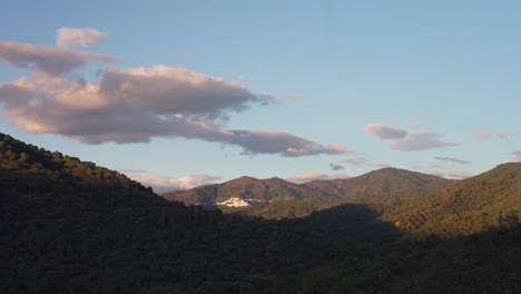 Sunset-time-lapse-on-a-mountainous-countryside