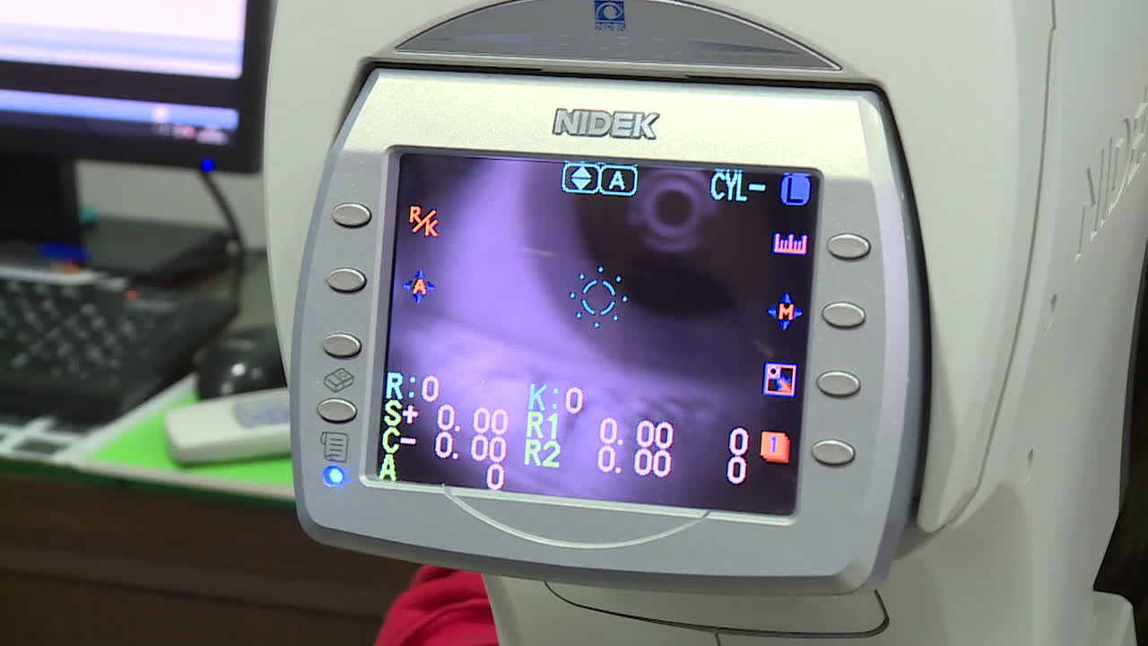 Eye Examination using Keratometer