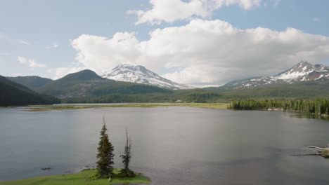 drone footage of sparks lake in bend oregon along the cascade lakes highway