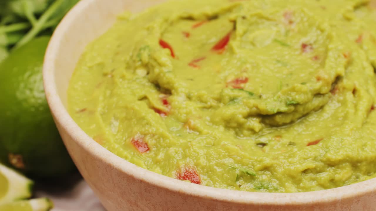 guacamole en un cuenco