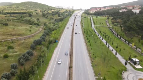 drone vista aérea coches tráfico