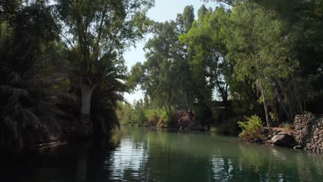 Jordan,-Israel---4K-Drohnenansicht-An-Der-Mündung-Des-Sees-Genezareth