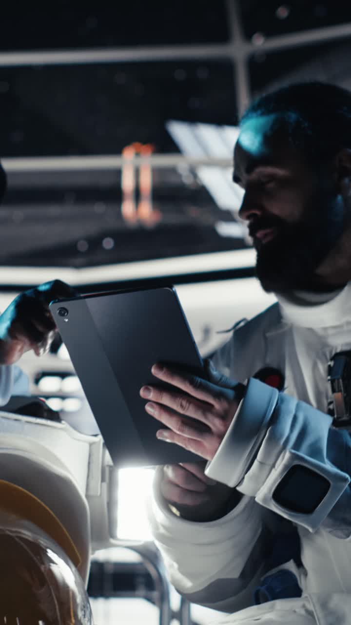 Vertical video Close up of scared starship crew member responding to alien