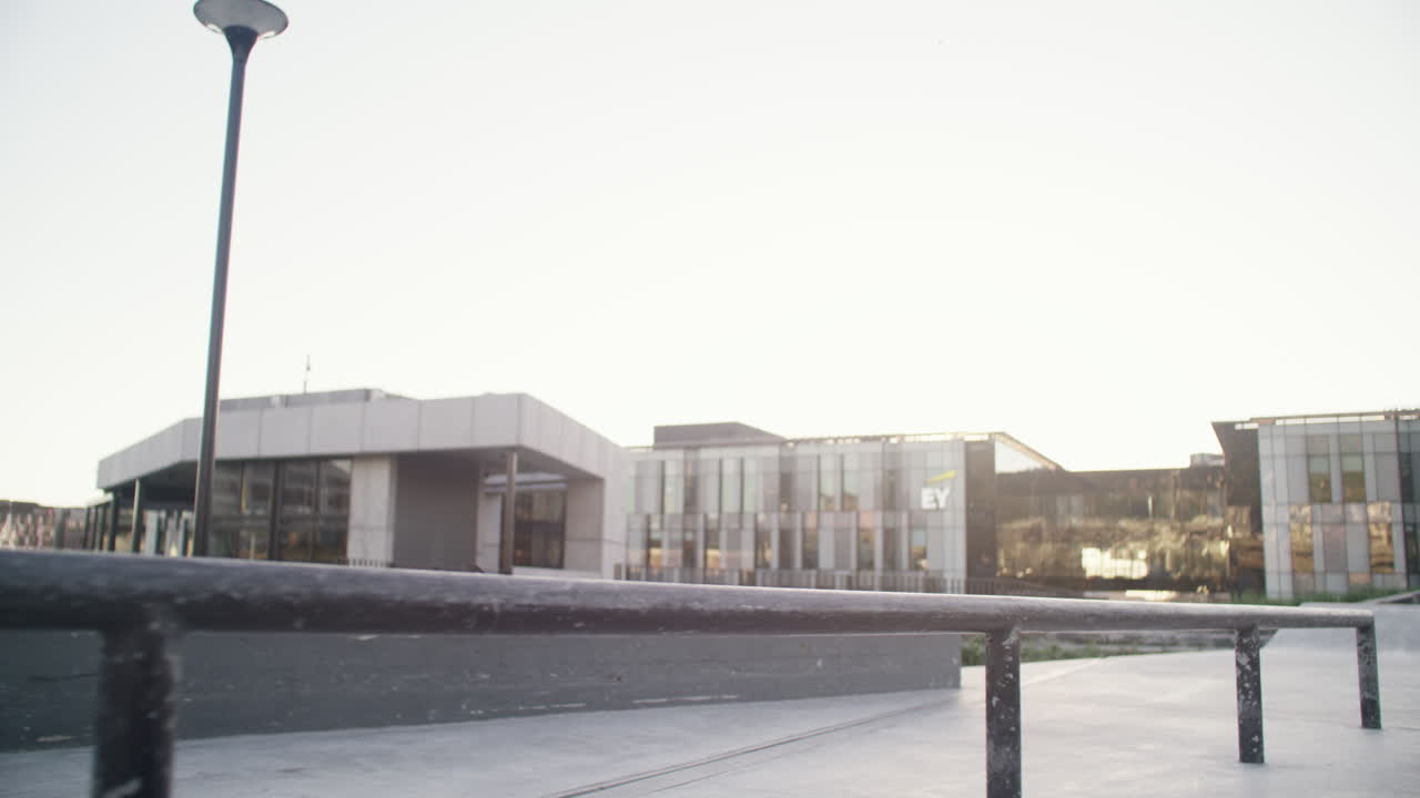 ¡por qué caminar si puedes patinar!