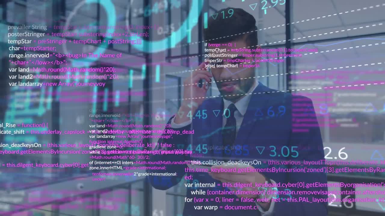 animación del procesamiento de datos sobre un empresario caucásico que usa un teléfono inteligente