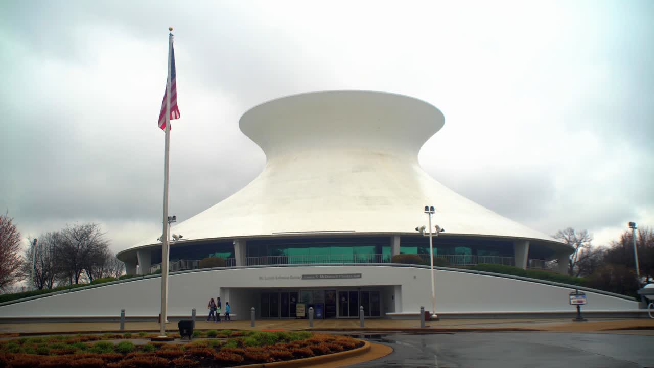 St. Louis Science Center and James S. McDonnell Planetarium