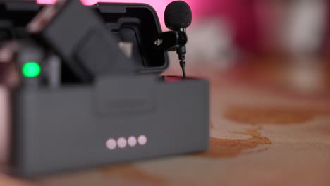 Closeup-Of-DJI-Compact-Wireless-Microphone.-ascending-shot