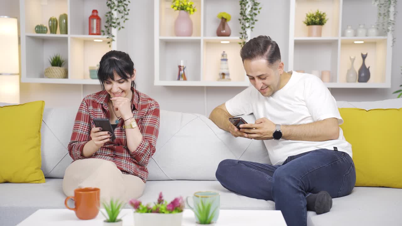 ⁇ 드폰 중독자 커플