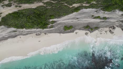 Diamond-Beach's-turquoise-waves-and-white-sand-captured-from-above,-highlighting-its-serene-beauty