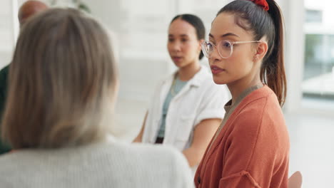 Beratung,-Menschen-Und-Gruppe-Mit-Therapie