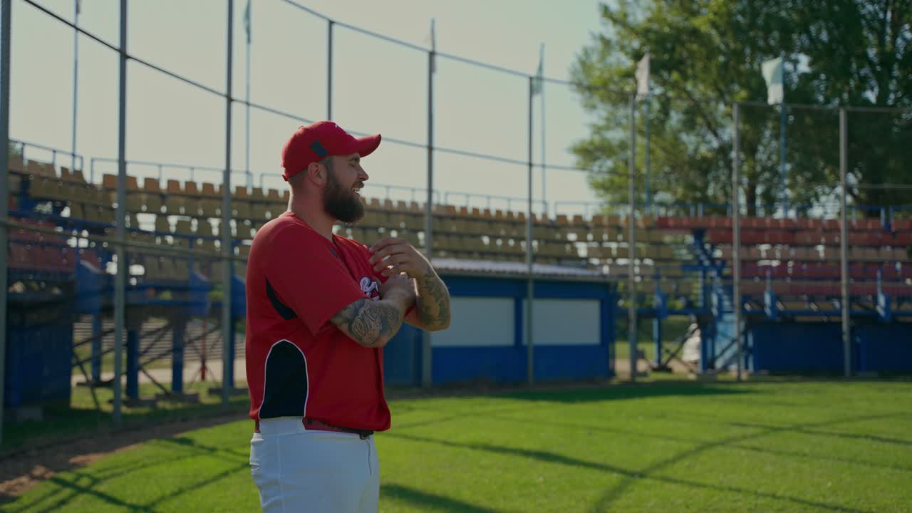 Giocatori di baseball sul campo
