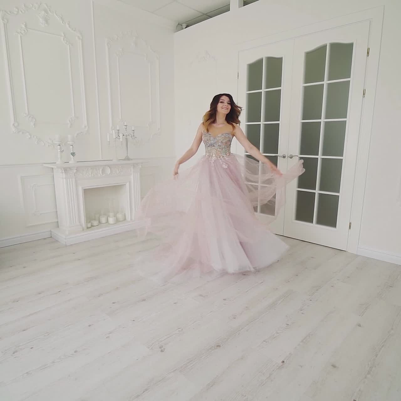 Beautiful bride in luxury hotel room