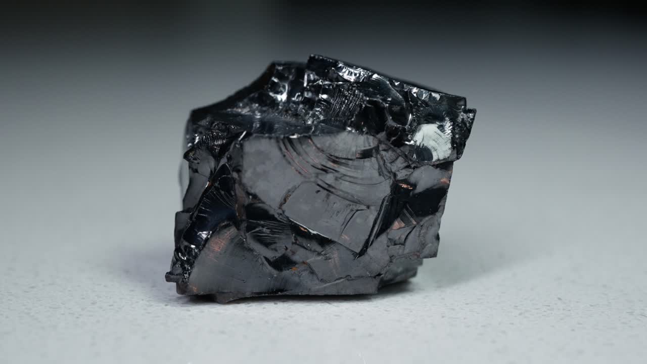 4k 30p Russian Elite Shungite Crystal Stone