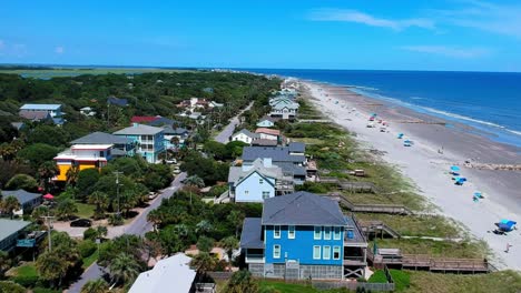 Eigentumswohnungen-Am-Folly-Beach,-Drohnenansicht