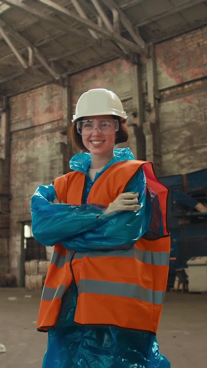 Lavoratrice in ambito industriale