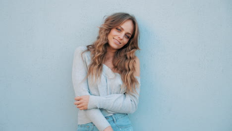 stylish woman posing outdoors