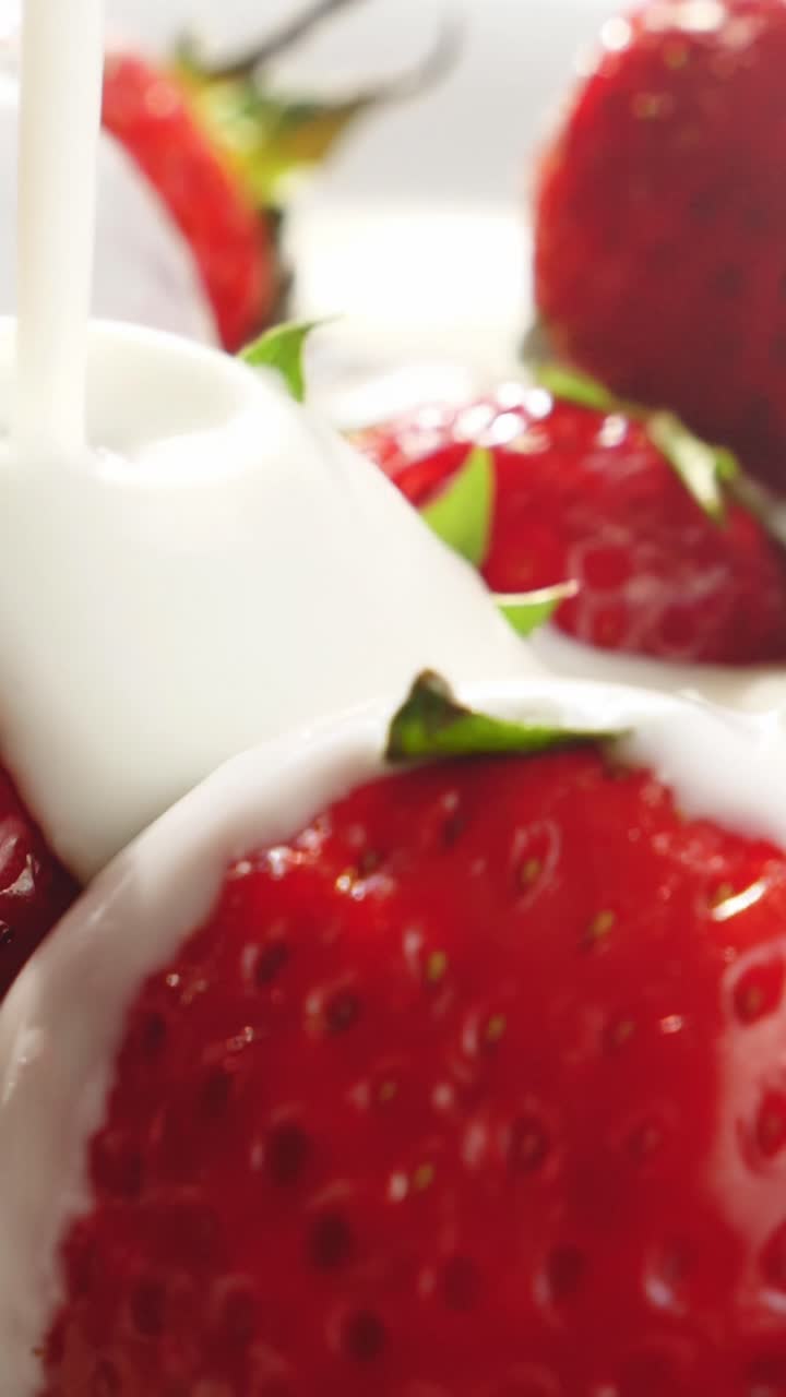 Strawberries with Whipped Cream