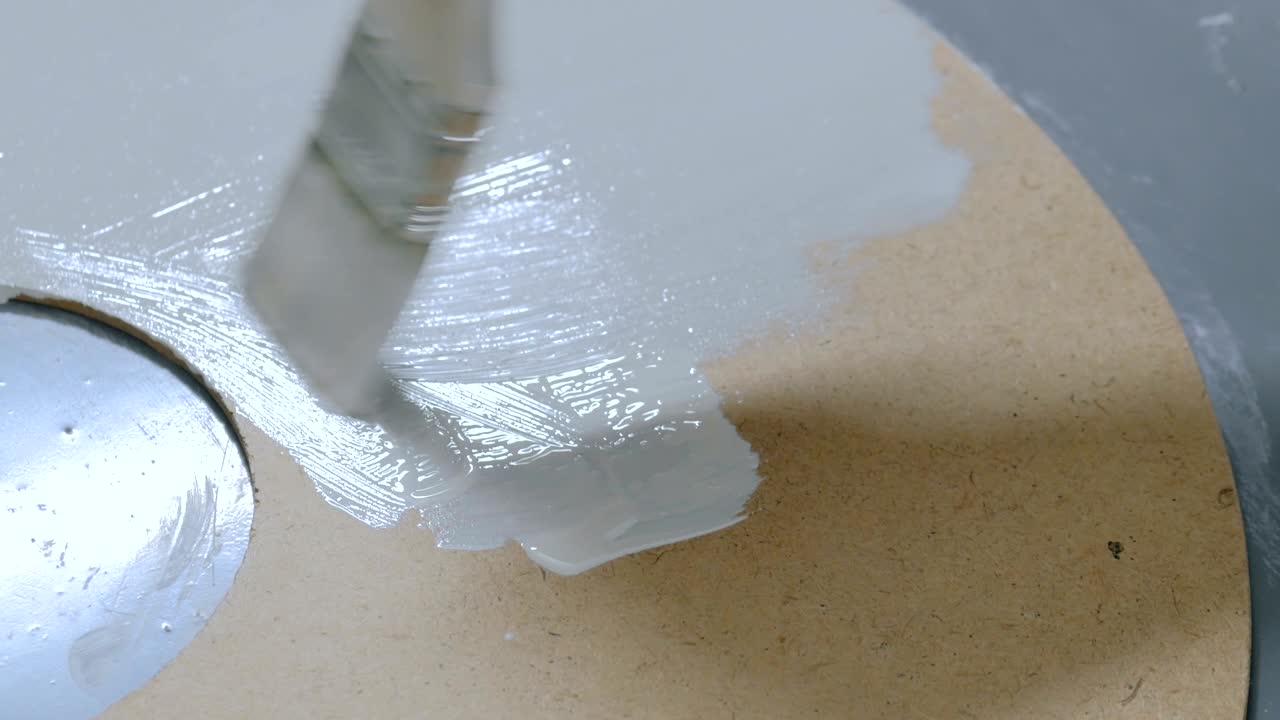 전문 여성 장식가, 디자이너 그림 목조 원 장식