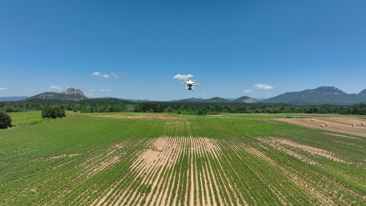 Survey Drone Maps Farmland Crop Multispectral Camera - Aerial Tracking