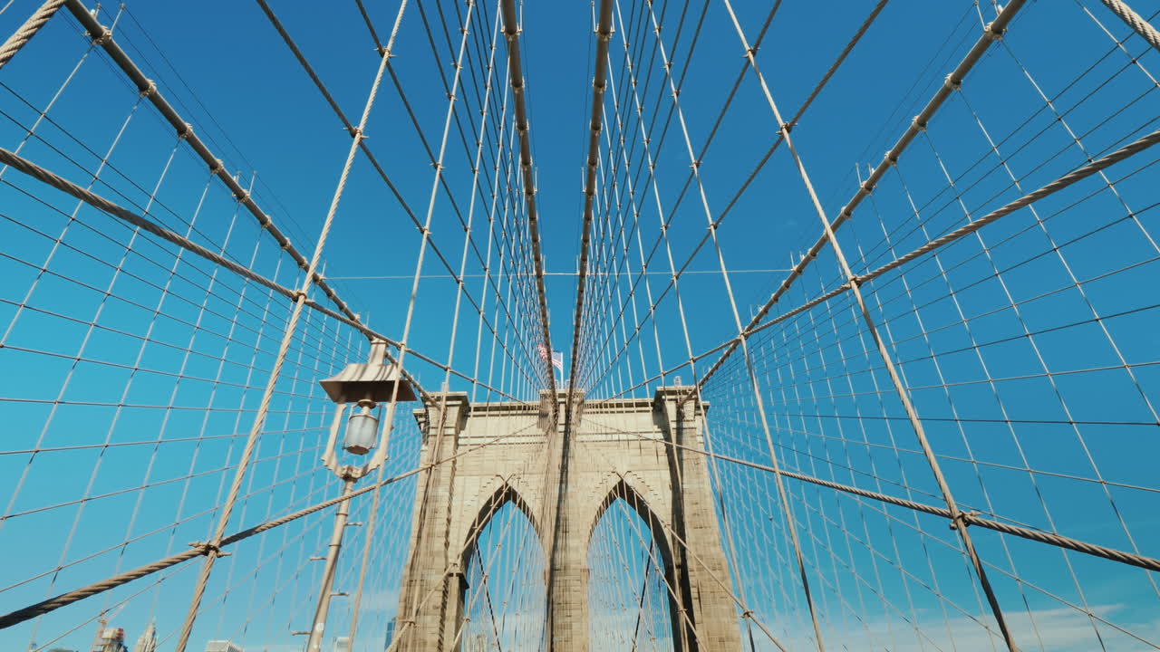 브루클린 다리를 걷다 1인칭 시점