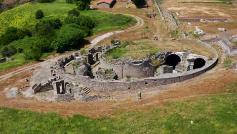 Luftaufnahme-Der-überlebenden-Ruinen-Von-Bergama-Asklepion,-Einem-Alten-Medizinischen-Zentrum