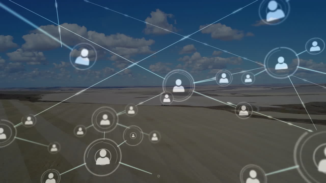red de conexiones e iconos de usuario animación sobre el paisaje del desierto