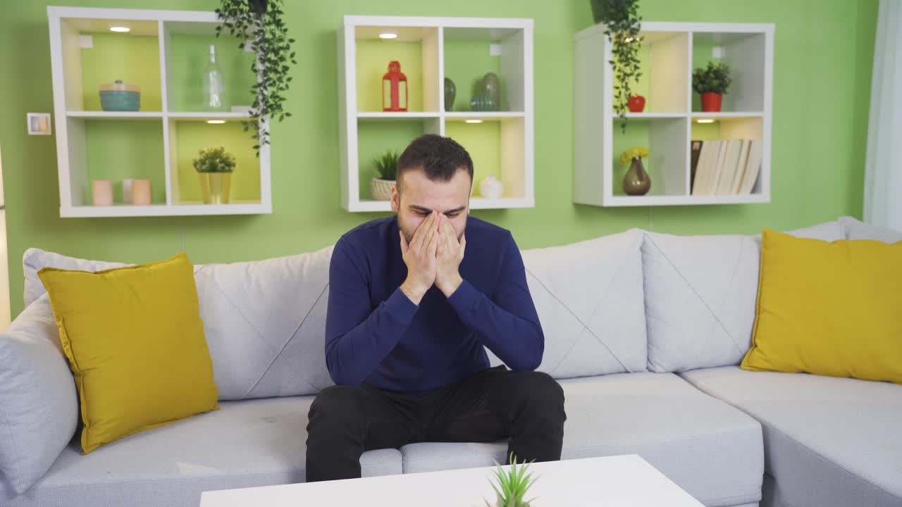 기 ⁇ 하고 흥분한 사람은 행복합니다.