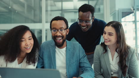 Business-people,-laughing-and-teamwork-on-laptop