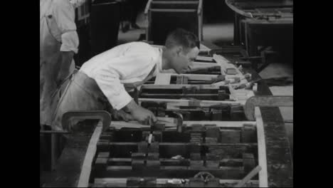 airplanes are built in a factory in 1917 7