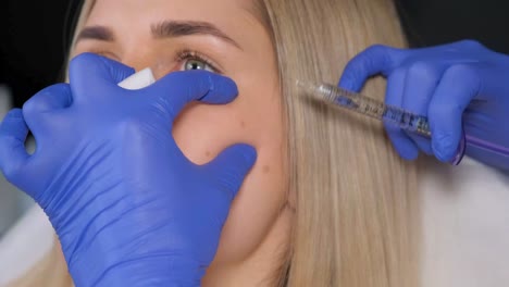 cosmetic facial injection procedure