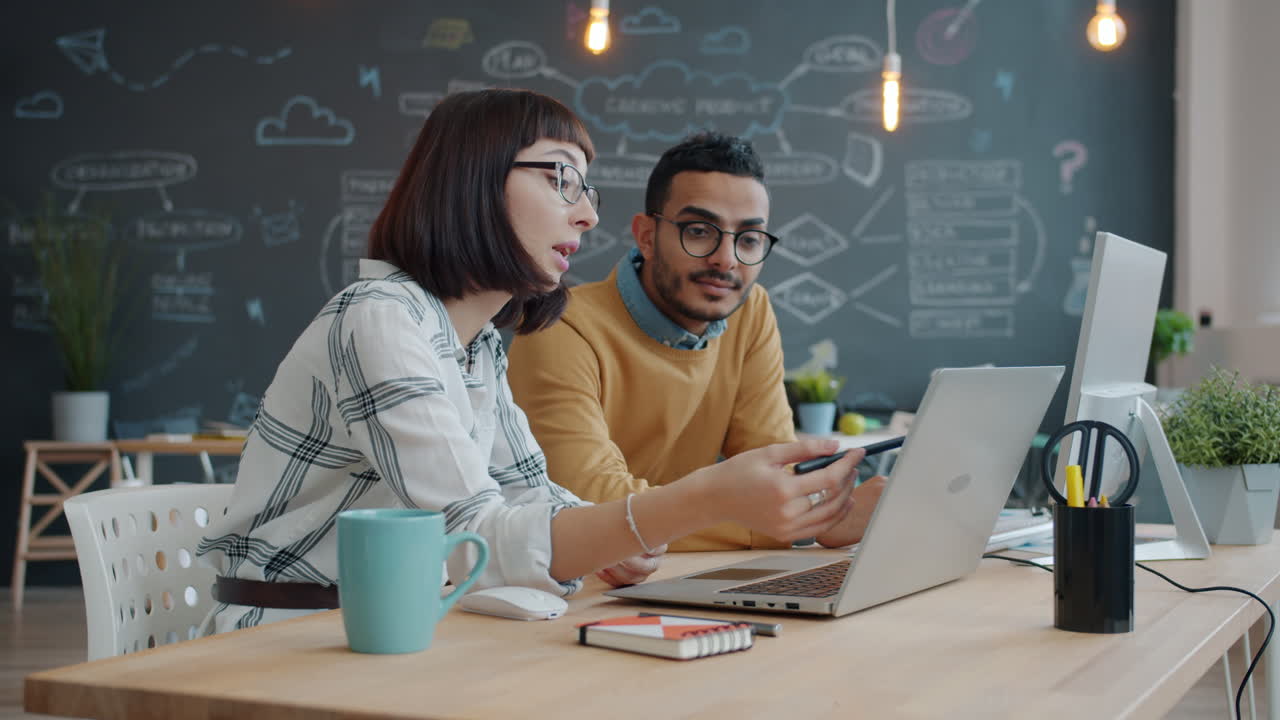 gente de negocios trabajando juntos