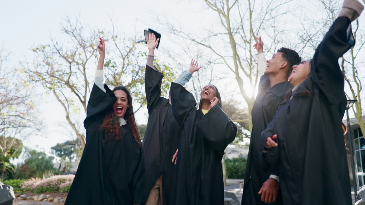 행복한 학생들, 졸업식