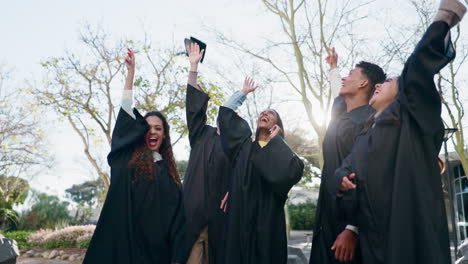 estudiantes felices, graduación