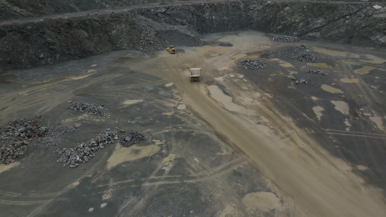 Aggregates Excavation, Haulage Truck Journeys, Quarry Stockpiles, Industrial Facilities, Aerial Views