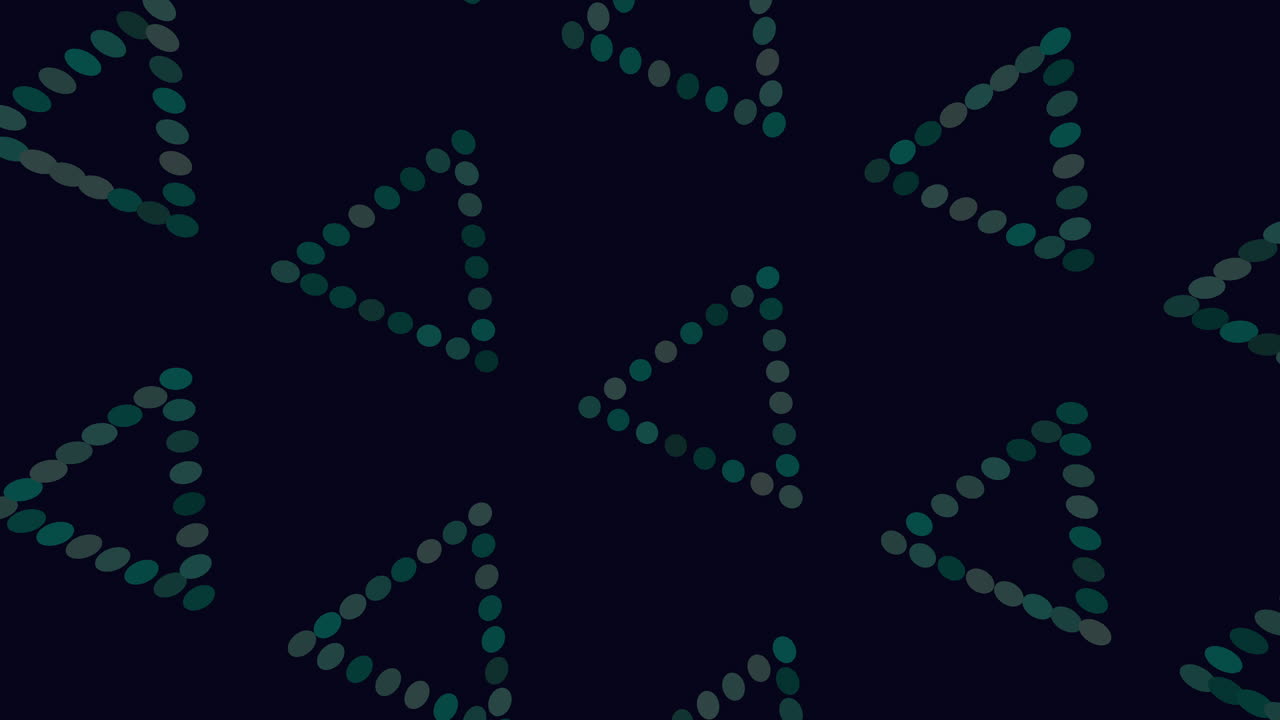 검은 바탕에 기하학적 삼각형 패턴