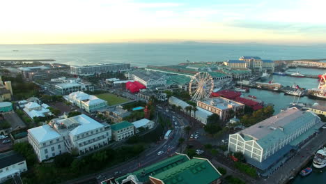 A-Lo-Largo-Del-Paseo-Marítimo