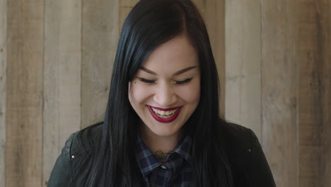 portrait-of-young-lively-caucasian-woman-laughing-cheerful-looking-at-camera-enjoying--independent-lifestyle