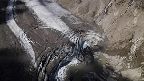 Vista-Aérea-De-La-Lengua-Del-Glaciar-En-Los-Alpes-Orientales,-Austria