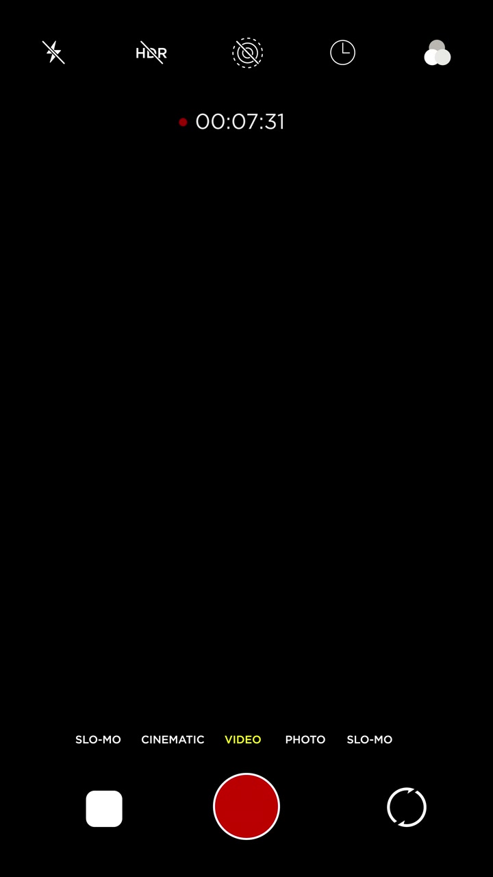 Screen Recording of iPhone Camera App Interface with Timer